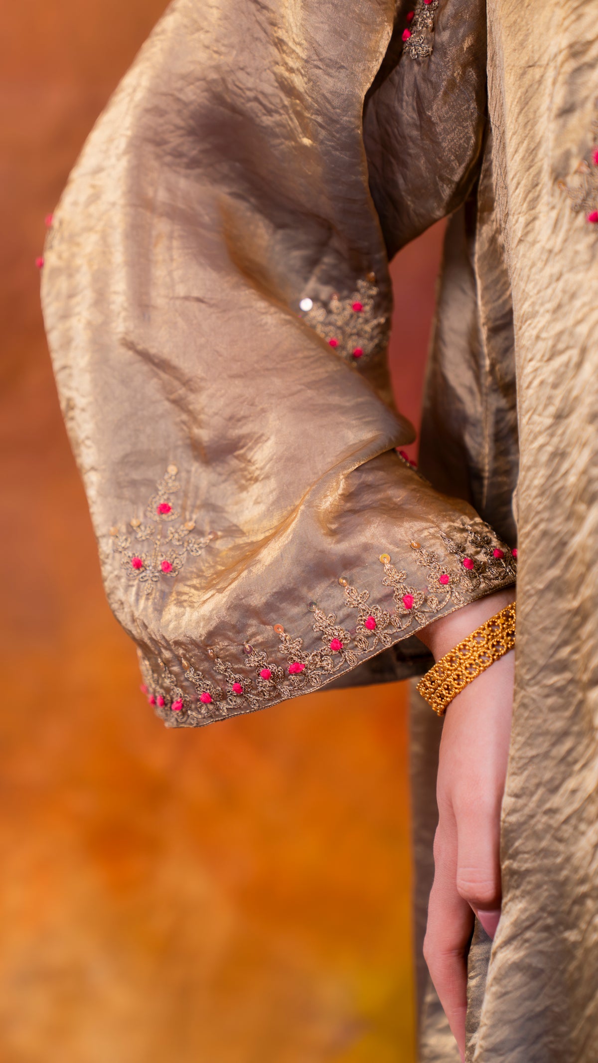 Khwaab Zaa – The Diwali & Karwa Edit | Kurta Pants Set - Label Sakshi Nayyar