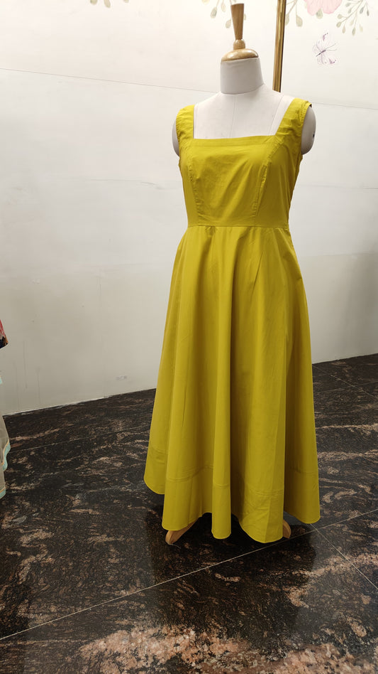 Greenish Yellow Poplin Back Knot Dress (Smocked)