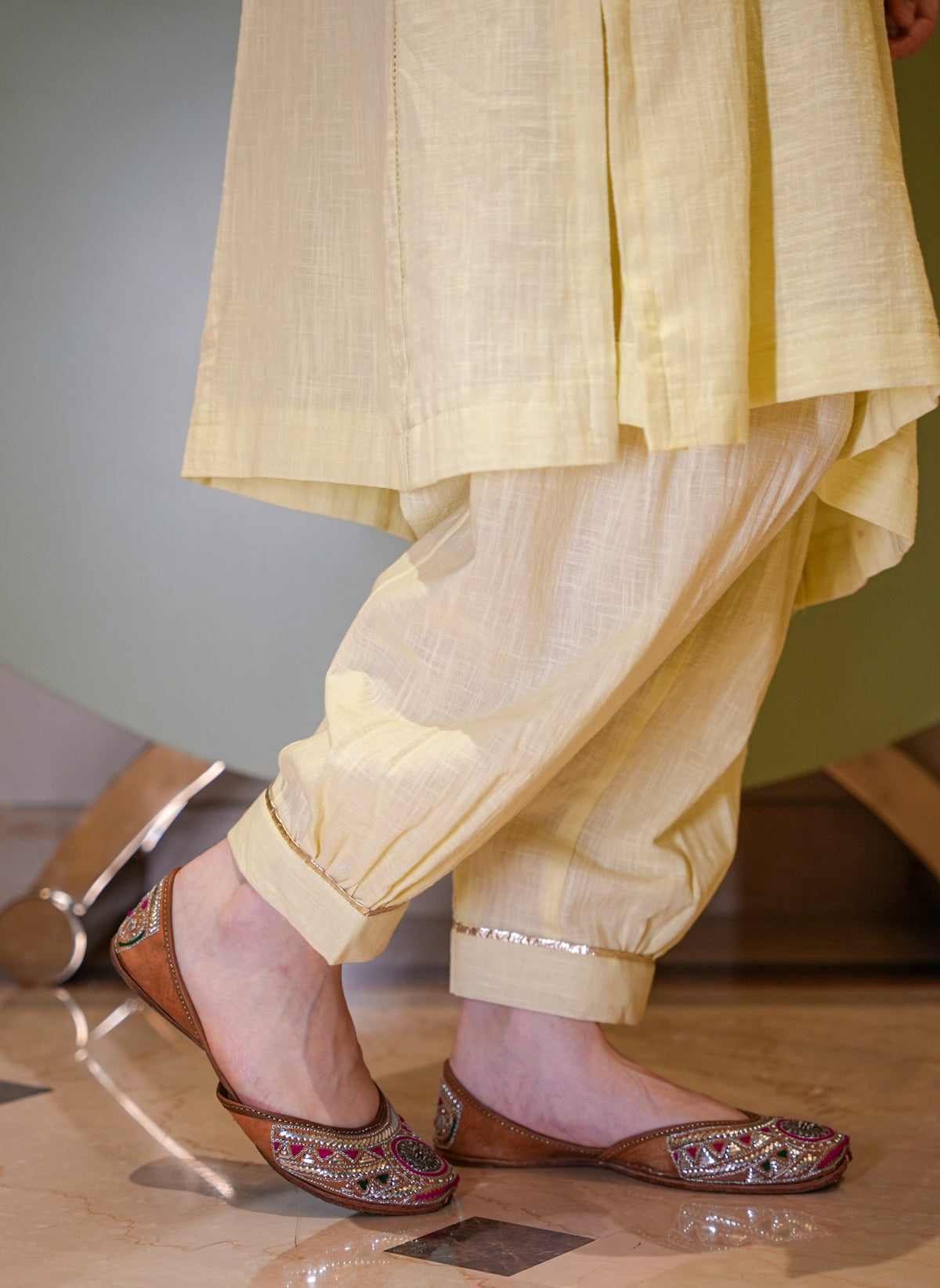 Cotton Linen Lotus Kurta Set