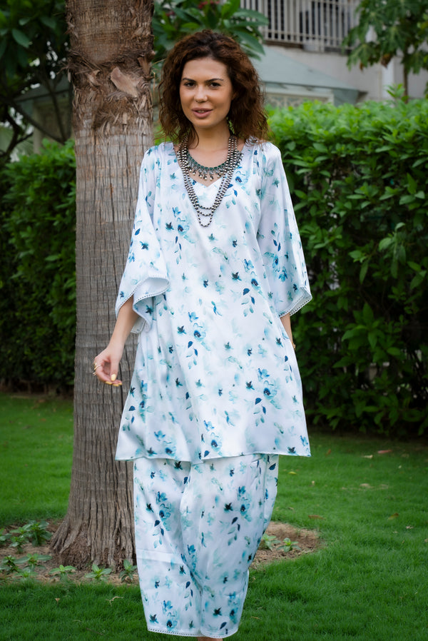 Pakistani Style A Line Short Kurta & Pants - Label Sakshi Nayyar