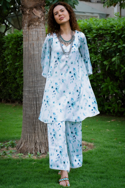 Pakistani Style A Line Short Kurta & Pants - Label Sakshi Nayyar